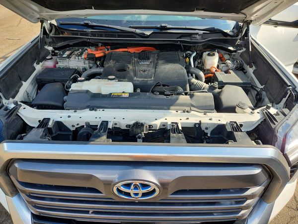 2022 TOYOTA TUNDRA Limited