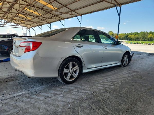 2013 TOYOTA CAMRY