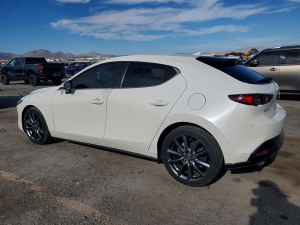 2020 MAZDA 3