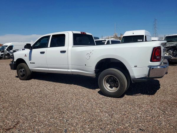 2026 RAM 3500 TRADESMAN CREW CAB 4X4