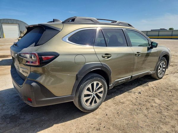 2025 SUBARU OUTBACK