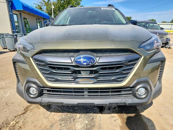 2025 SUBARU OUTBACK