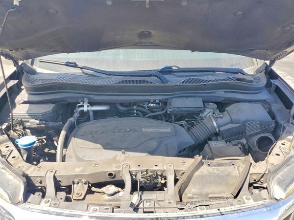 2016 HONDA PILOT EX — Engine bay