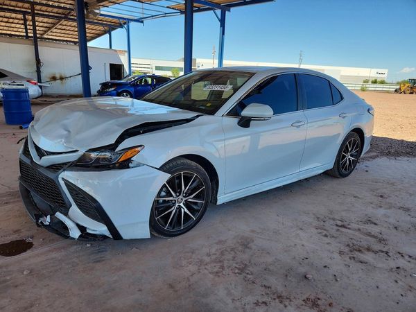 2023 TOYOTA CAMRY