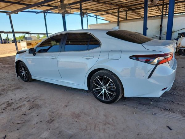 2023 TOYOTA CAMRY