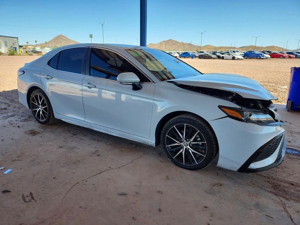2023 TOYOTA CAMRY