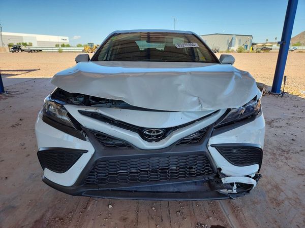 2023 TOYOTA CAMRY
