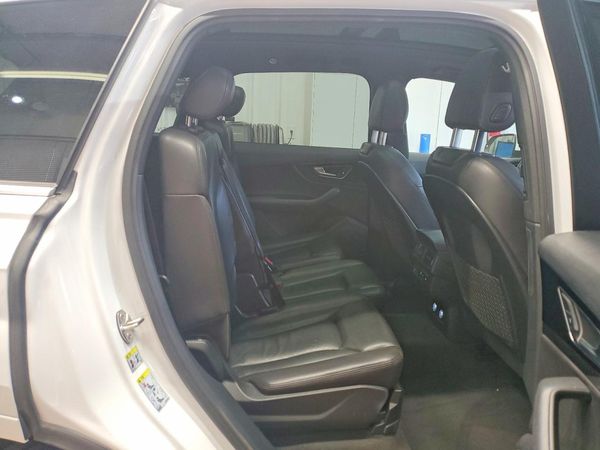 2018 AUDI Q7