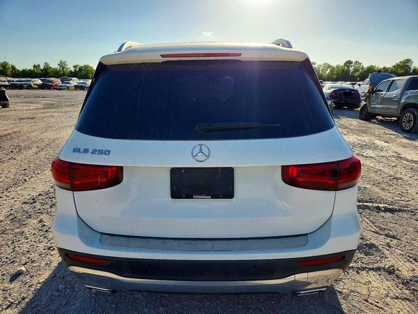2020 MERCEDES-BENZ GLB