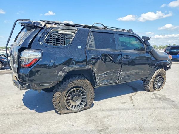 2018 TOYOTA 4RUNNER