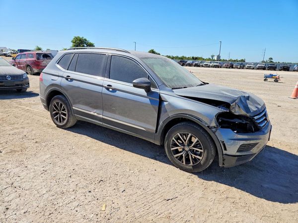 2020 VOLKSWAGEN TIGUAN SE, SEL