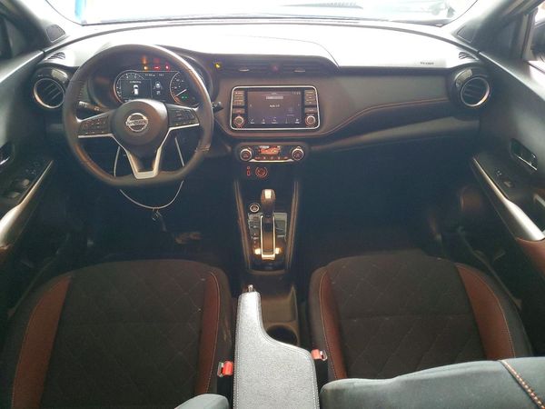 2020 NISSAN KICKS