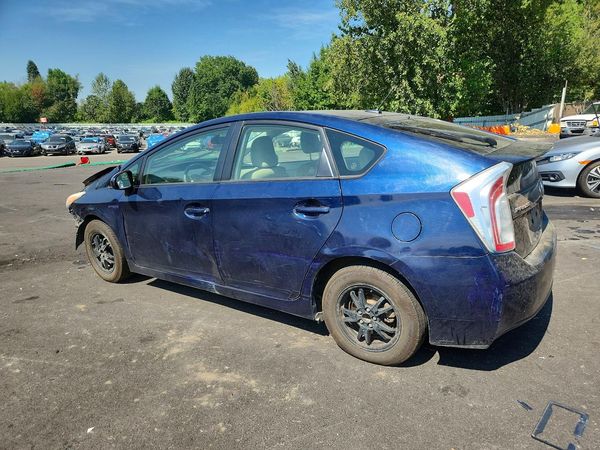 2012 TOYOTA PRIUS