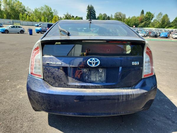 2012 TOYOTA PRIUS