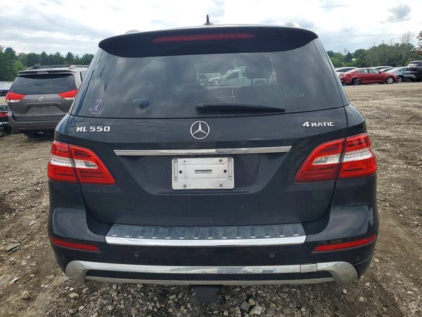 2012 MERCEDES-BENZ ML ML550 4-MATIC