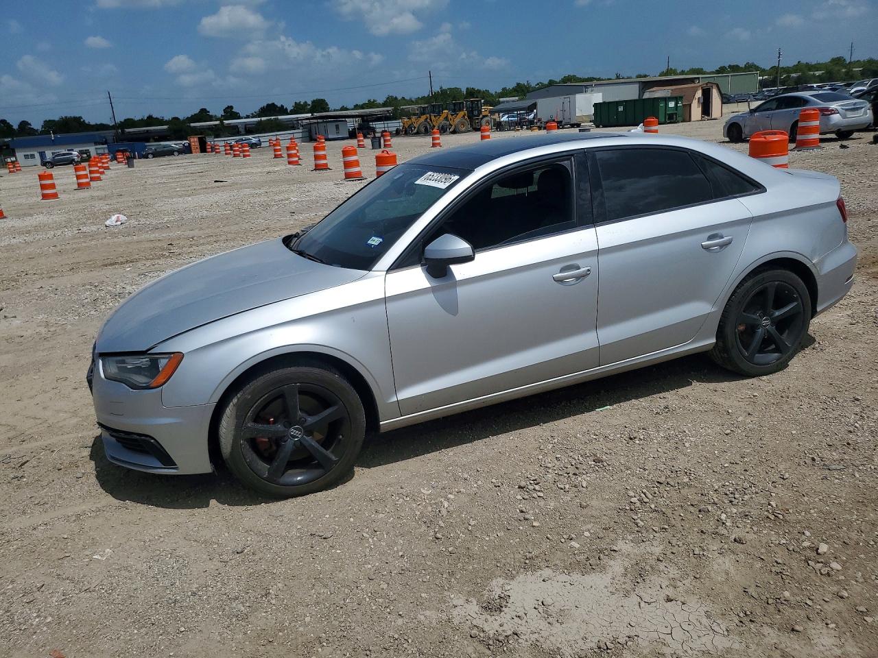 2015 AUDI 5000 Premium Plus
