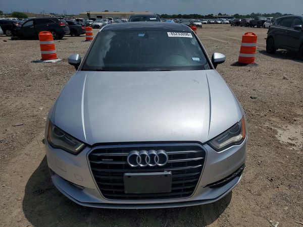 2015 AUDI 5000 Premium Plus