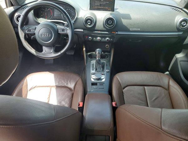 2015 AUDI 5000 Premium Plus