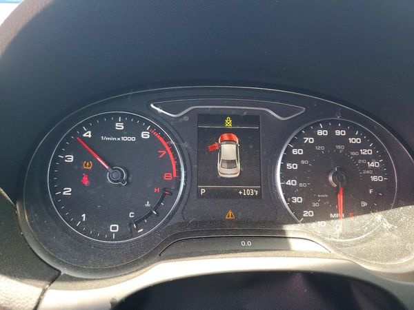 2015 AUDI 5000 Premium Plus