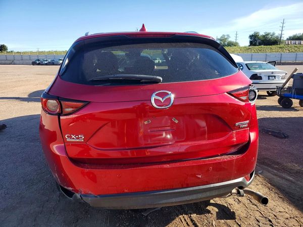 2021 MAZDA CX-5 Signature