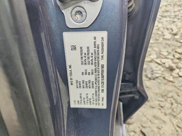 2023 TESLA MODEL 3
