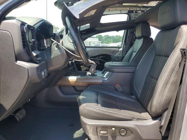 2024 CHEVROLET SILVERADO High Country