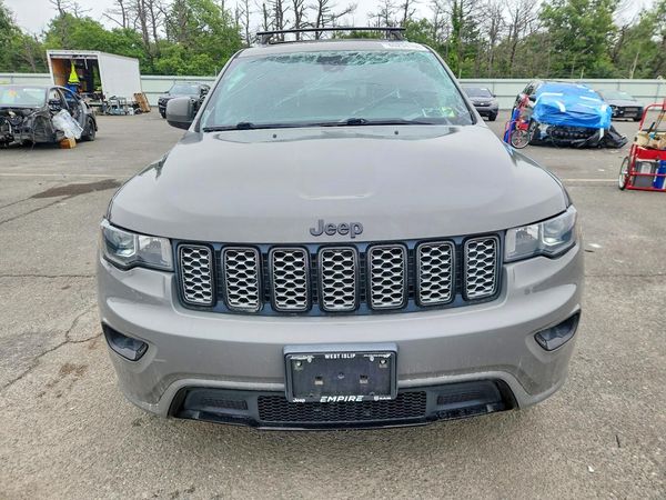 2021 JEEP GRAND CHEROKEE Laredo
