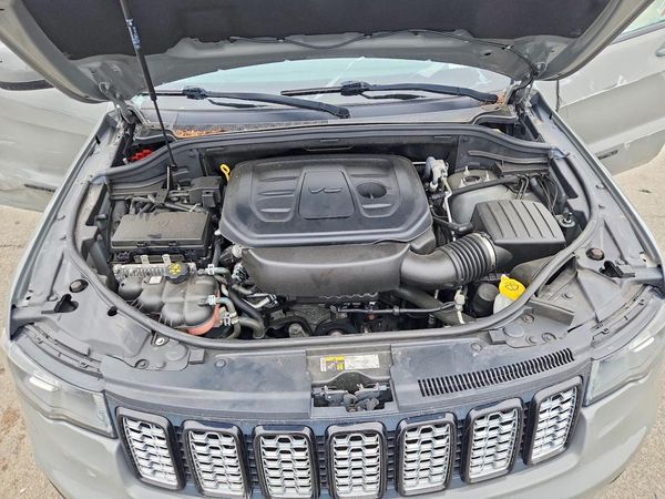 2021 JEEP GRAND CHEROKEE Laredo