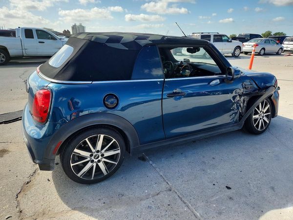 2022 MINI COOPER