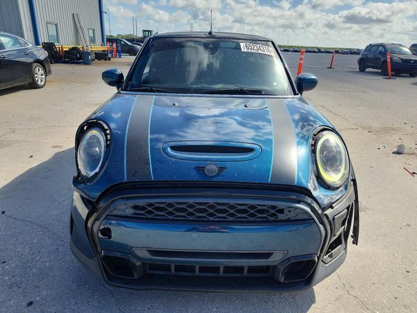 2022 MINI COOPER