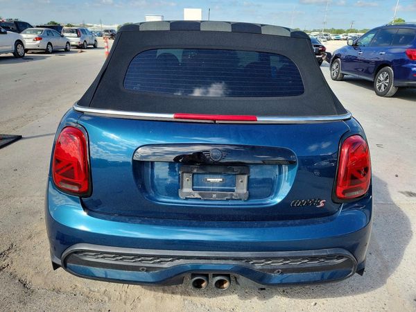 2022 MINI COOPER