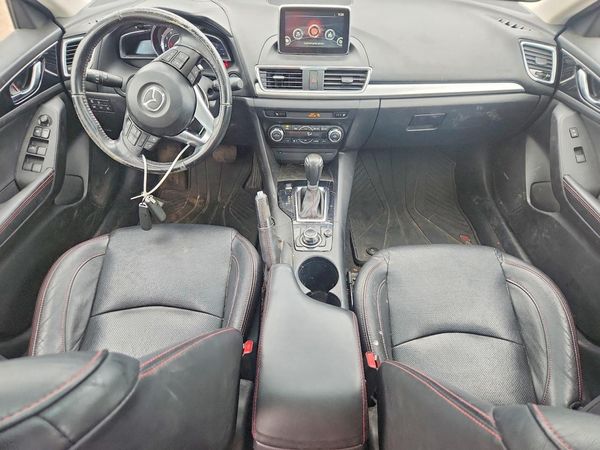 2016 MAZDA 3 SE