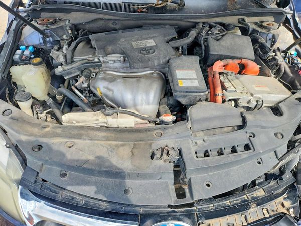 2016 TOYOTA CAMRY SOLA Hybrid