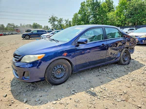 2013 TOYOTA COROLLA