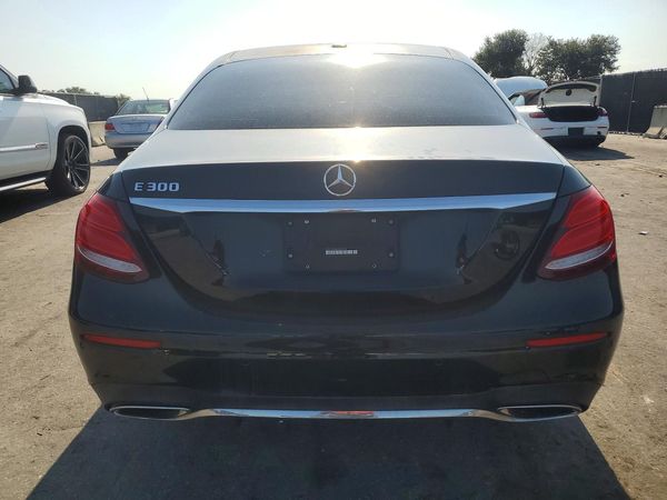 2017 MERCEDES-BENZ E-CLASS — DIRR