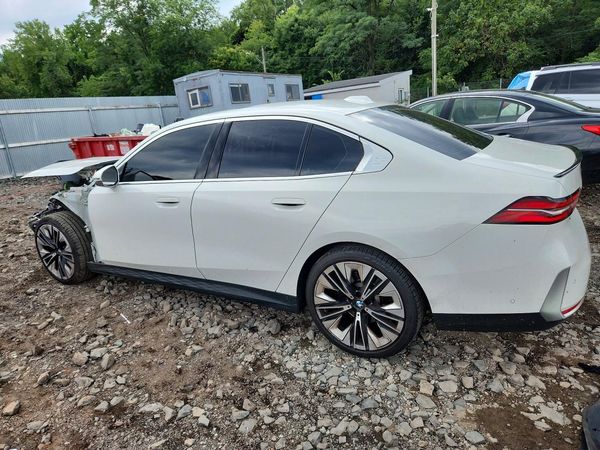 2024 BMW 530 xDrive