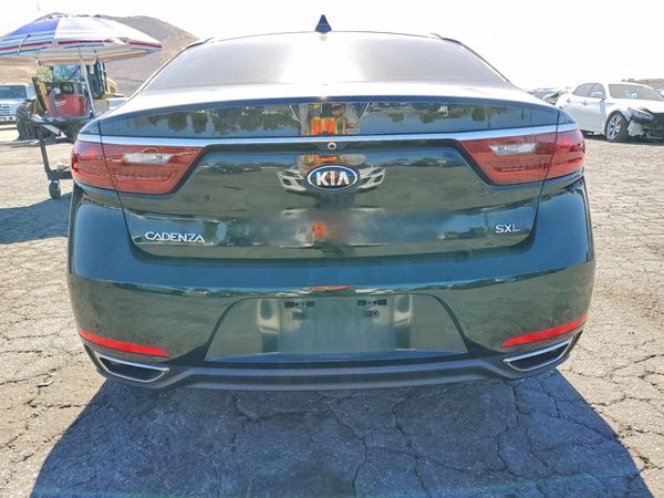 2017 KIA CADENZA