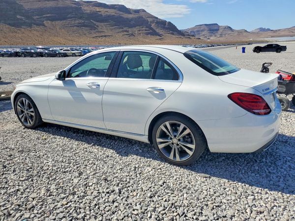 2015 MERCEDES-BENZ C Base