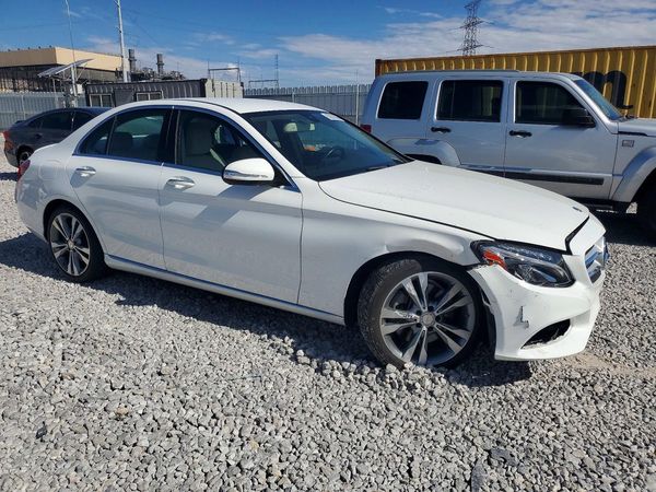 2015 MERCEDES-BENZ C Base