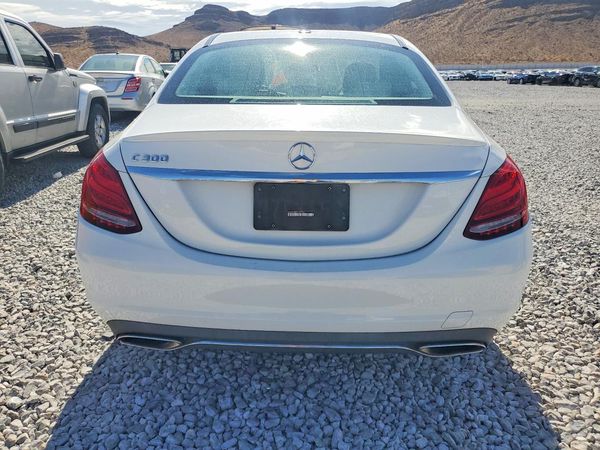 2015 MERCEDES-BENZ C Base
