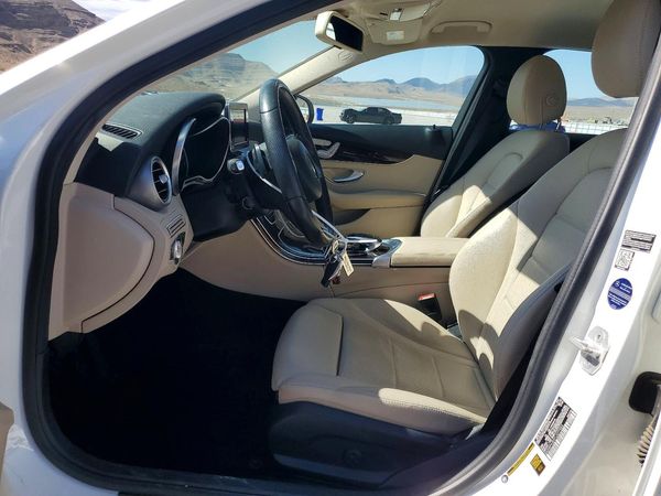 2015 MERCEDES-BENZ C Base