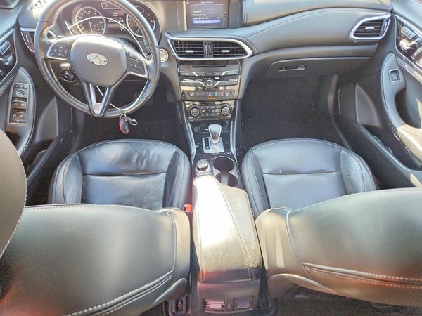 2018 INFINITI QX30