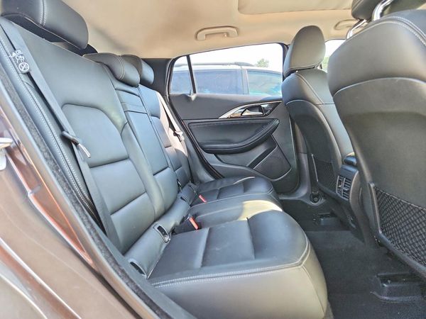 2018 INFINITI QX30
