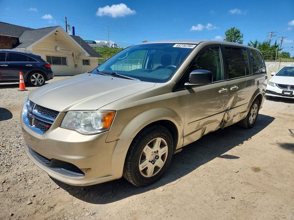 2013 DODGE GRAND CARAVAN SE