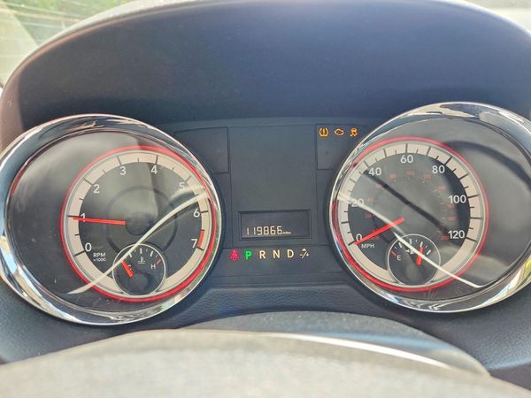 2013 DODGE GRAND CARAVAN SE