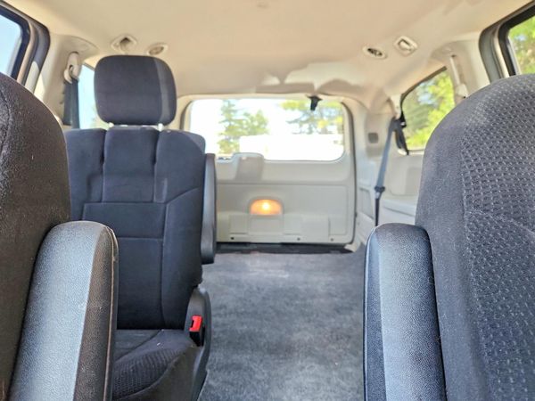 2013 DODGE GRAND CARAVAN SE