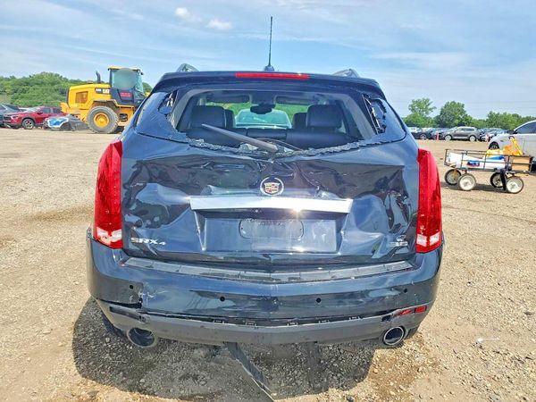 2016 CADILLAC SRX Luxury