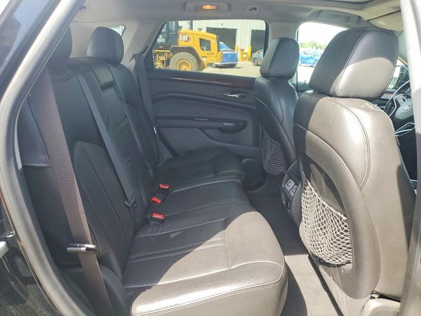 2016 CADILLAC SRX Luxury