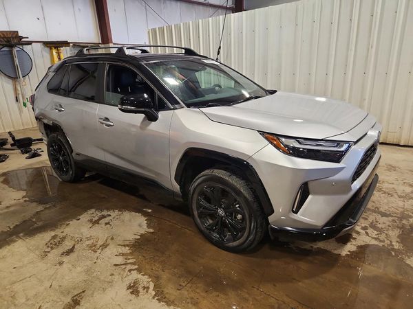 2023 TOYOTA RAV4 XSE
