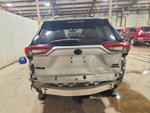2023 TOYOTA RAV4 XSE